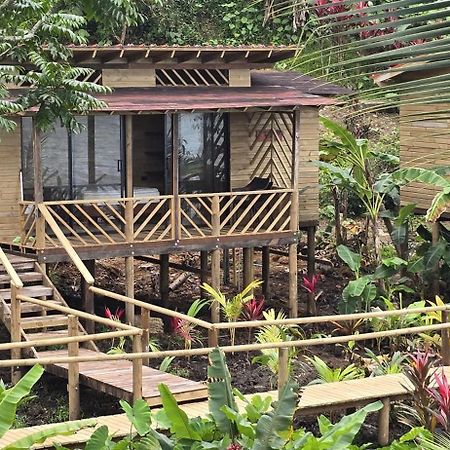 Pacific Nuqui Lodge Екстер'єр фото